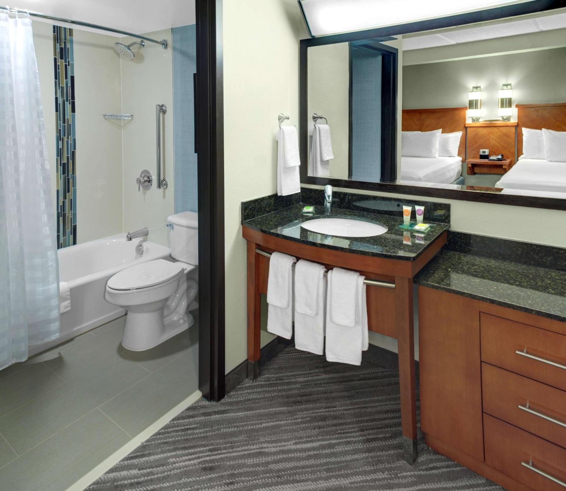 Hyatt Place Albuquerque Airport photo 22