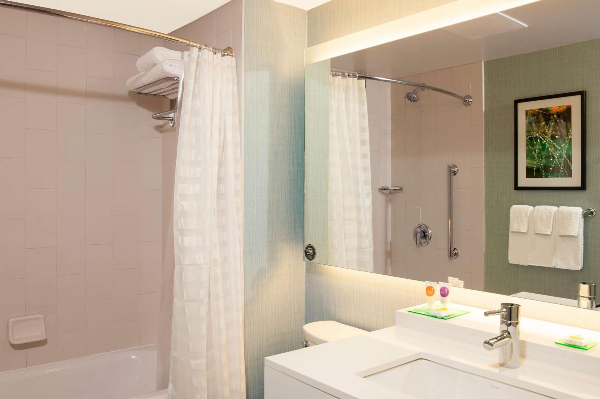 Hyatt Place Champaign/Urbana photo 12
