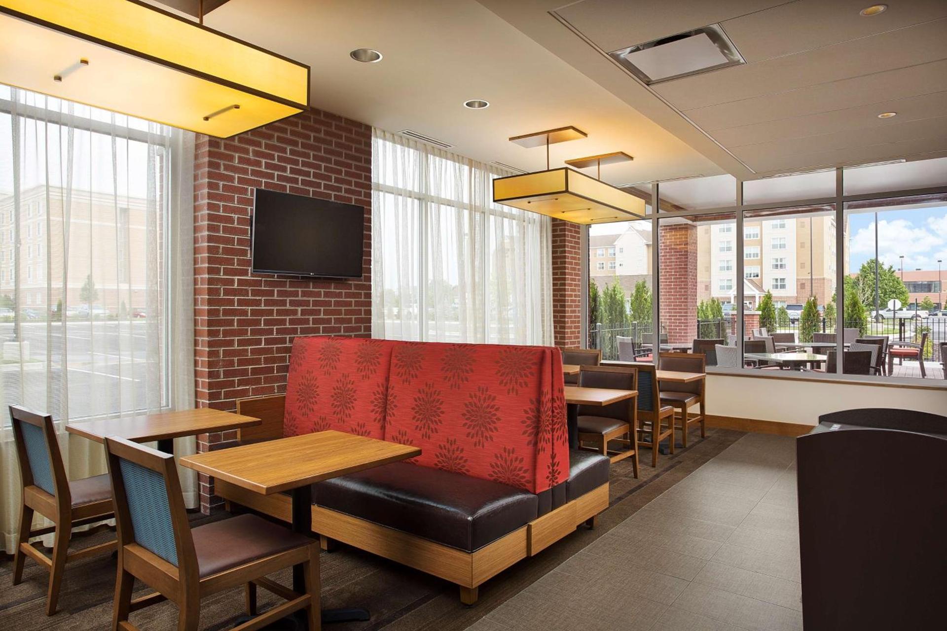 Hyatt Place Chicago Midway Airport photo 35