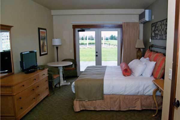 Homestead Resort photo 9