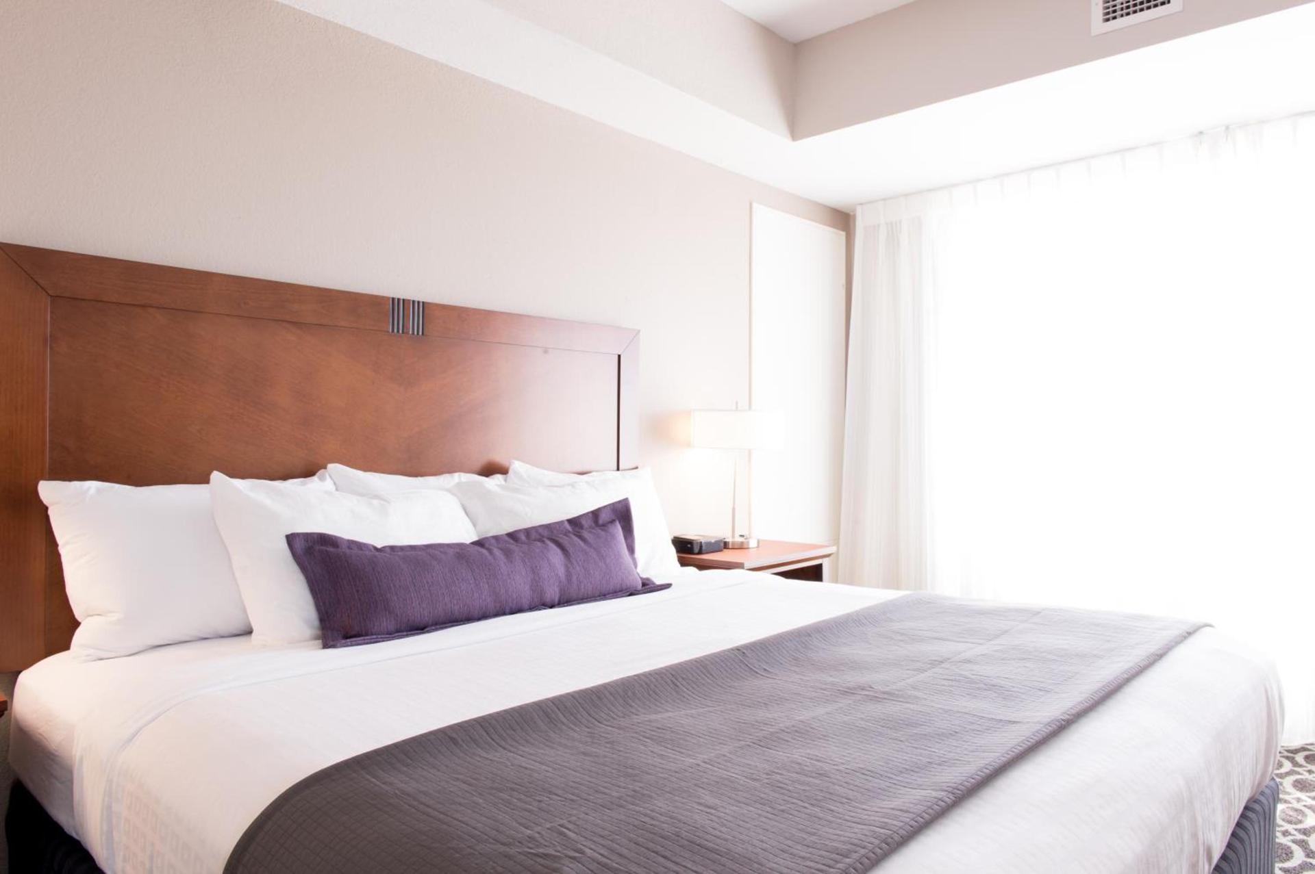 Bluemont Hotel photo 19