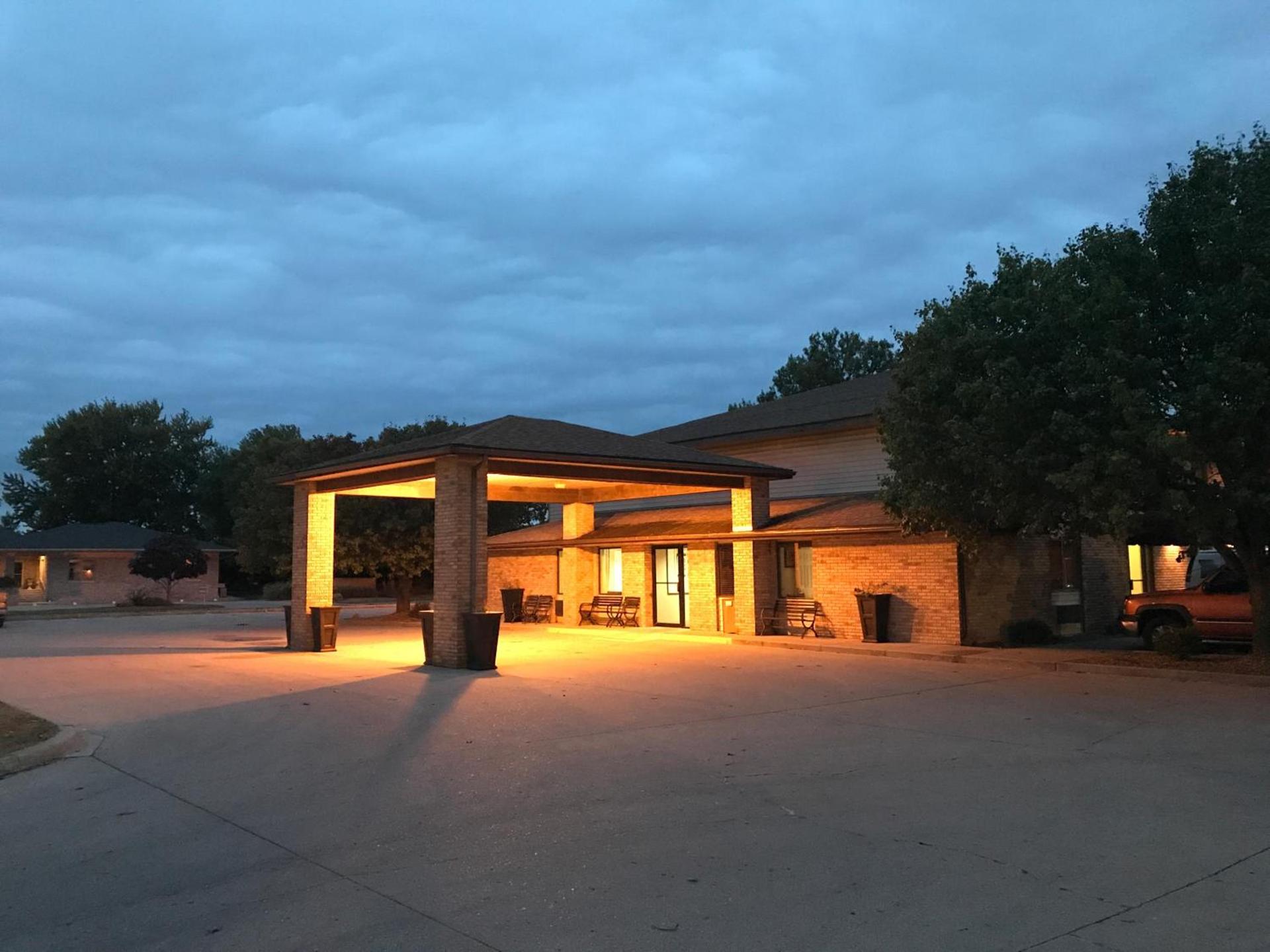 Baymont by Wyndham Robinson photo 5