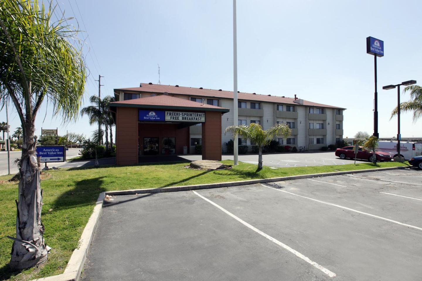 Studio 6 Suites Delano, CA photo 26