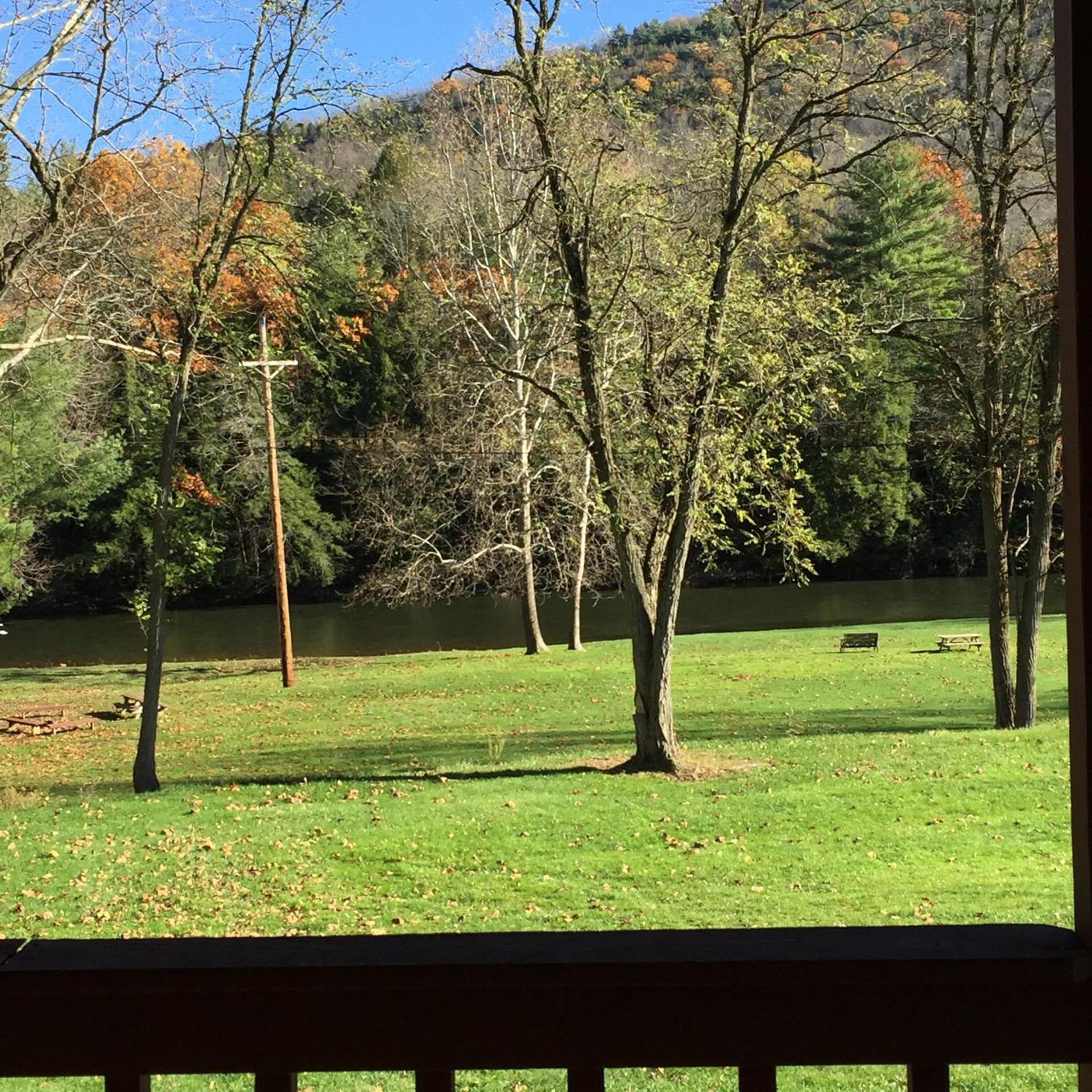 Rough Cut Lodge photo 36