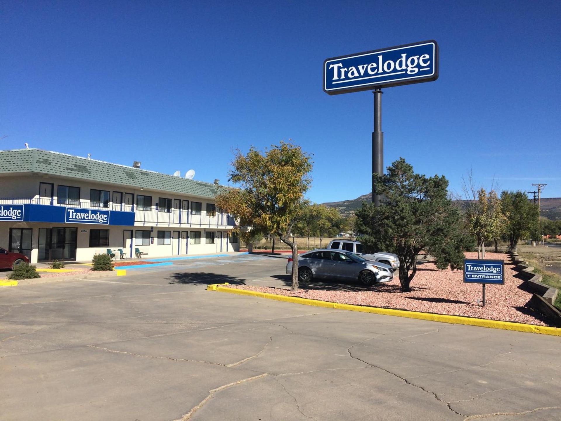 Travelodge by Wyndham Raton photo 29