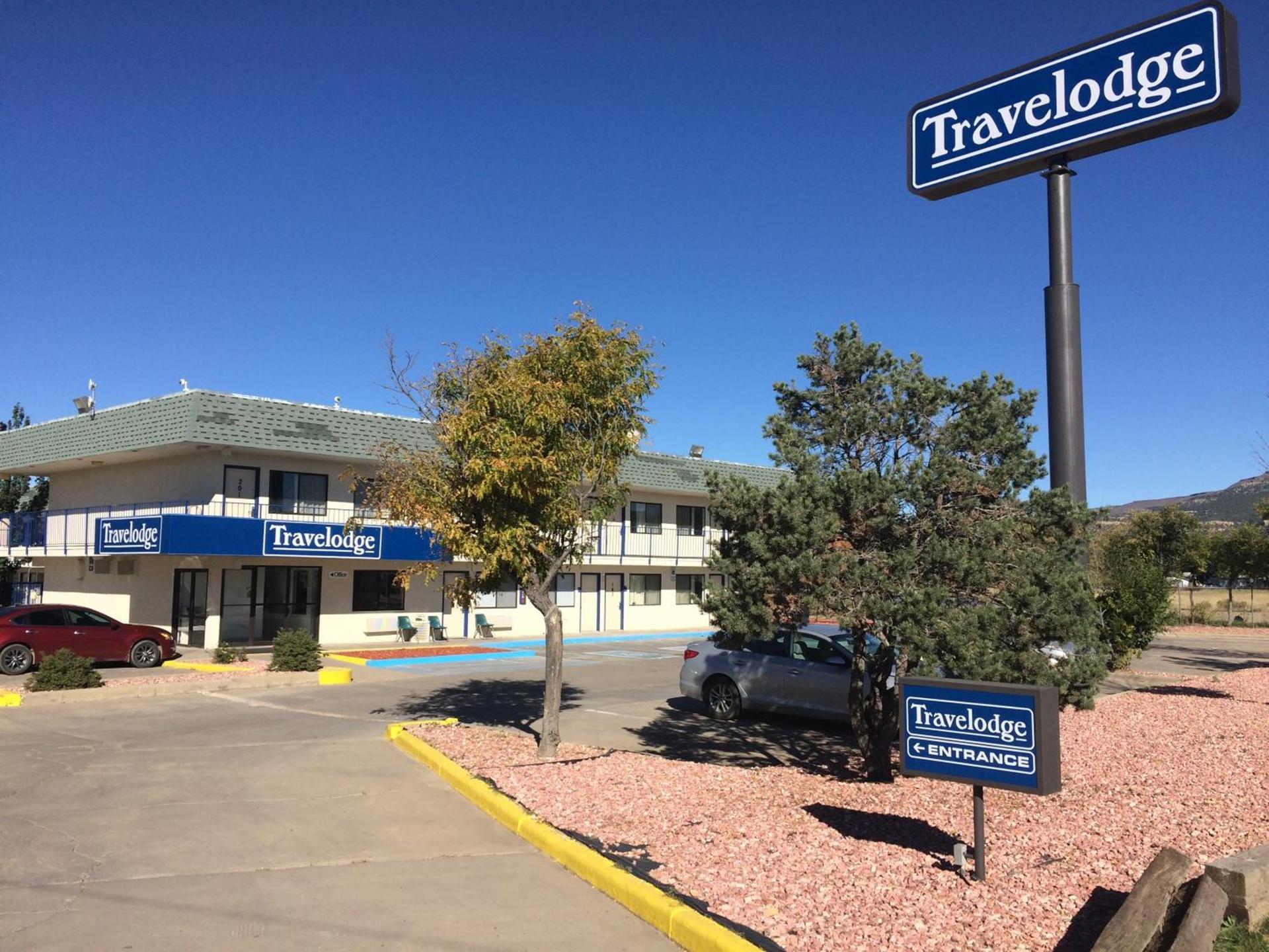 Travelodge by Wyndham Raton photo 28