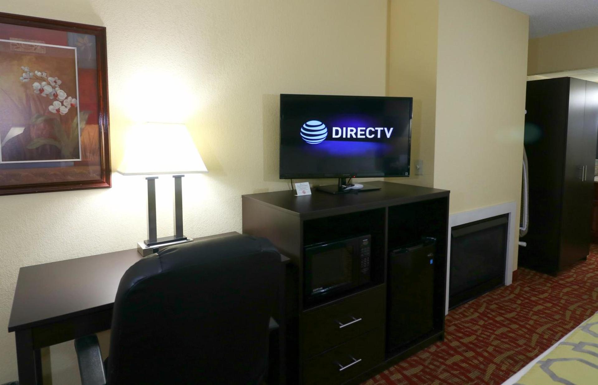 Baymont by Wyndham Sevierville Pigeon Forge photo 5