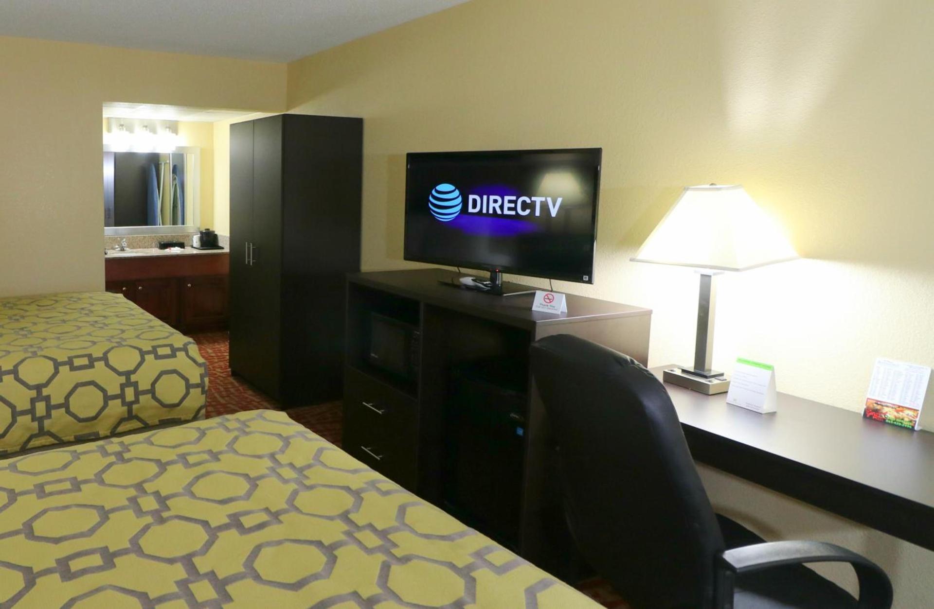 Baymont by Wyndham Sevierville Pigeon Forge photo 21