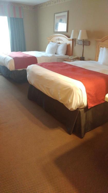 Country Inn & Suites by Radisson, Waterloo, IA photo 51