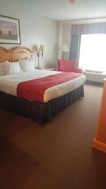 Country Inn & Suites by Radisson, Waterloo, IA photo 34