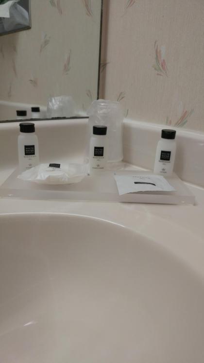 Country Inn & Suites by Radisson, Waterloo, IA photo 30