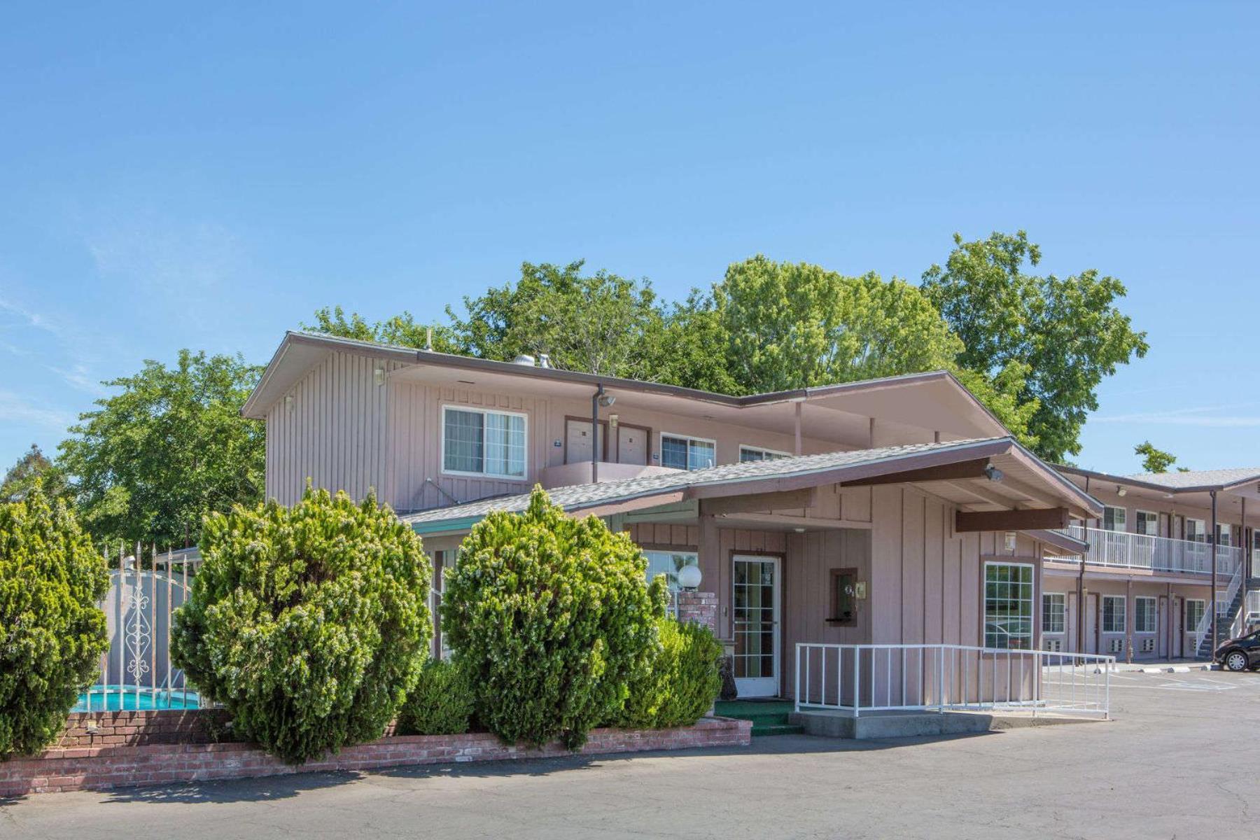 Days Inn by Wyndham Oroville photo 8