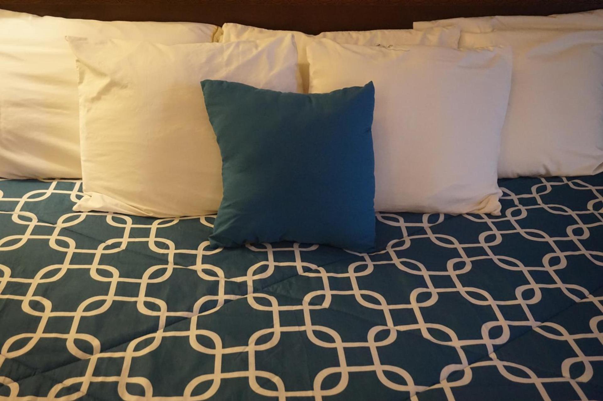 Bellevue Hotel and Suites photo 33