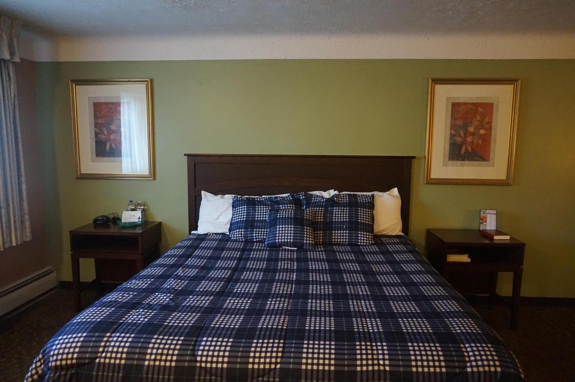 Bellevue Hotel and Suites photo 34