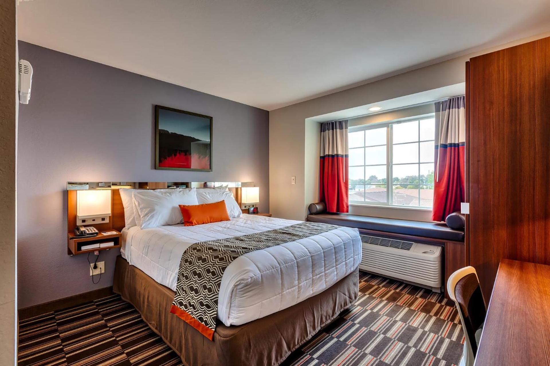 Microtel Inn & Suites by Wyndham Niagara Falls photo 19
