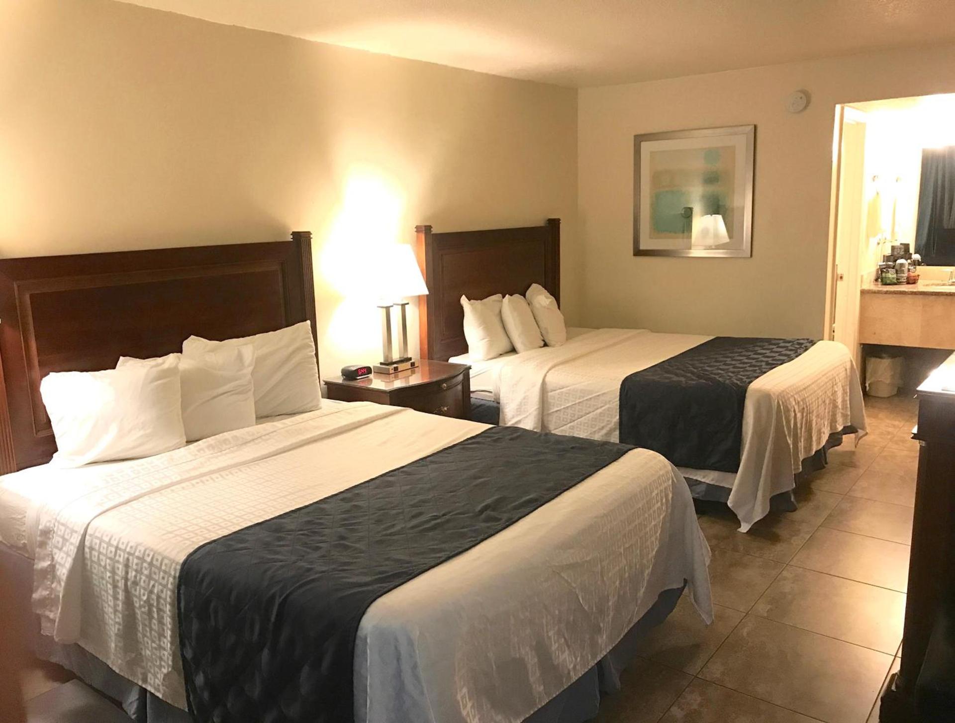 At Home Inn - Fort Pierce photo 3