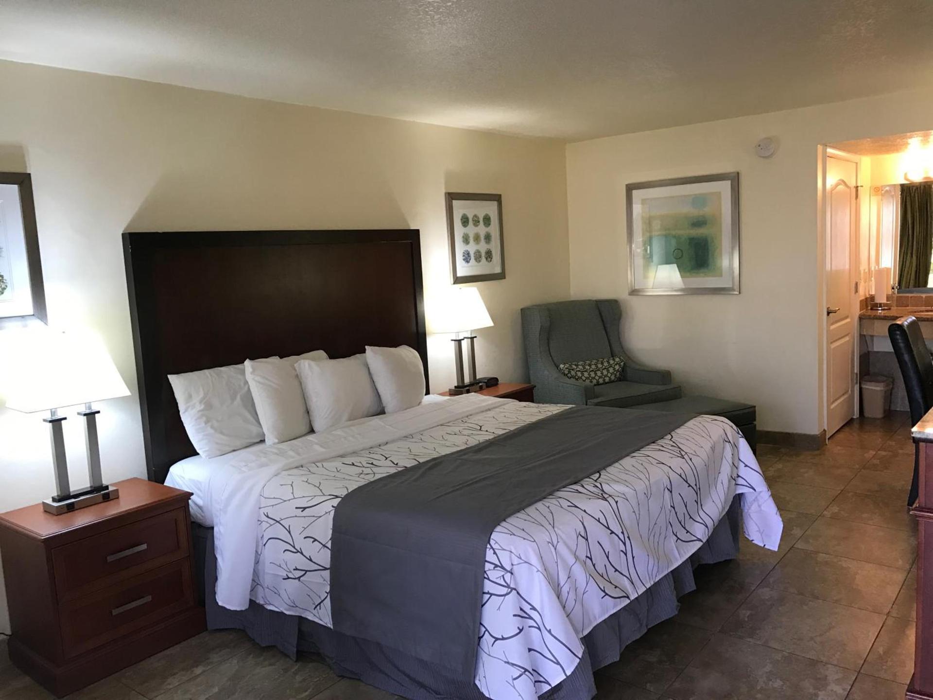 At Home Inn - Fort Pierce photo 26