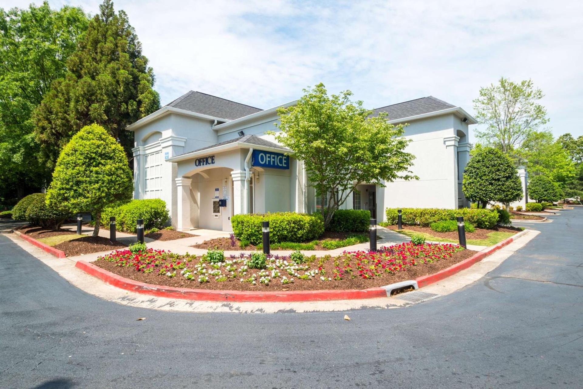 Studio 6 Extended Stay - Duluth, GA - Atlanta - Gwinnett Place photo 2