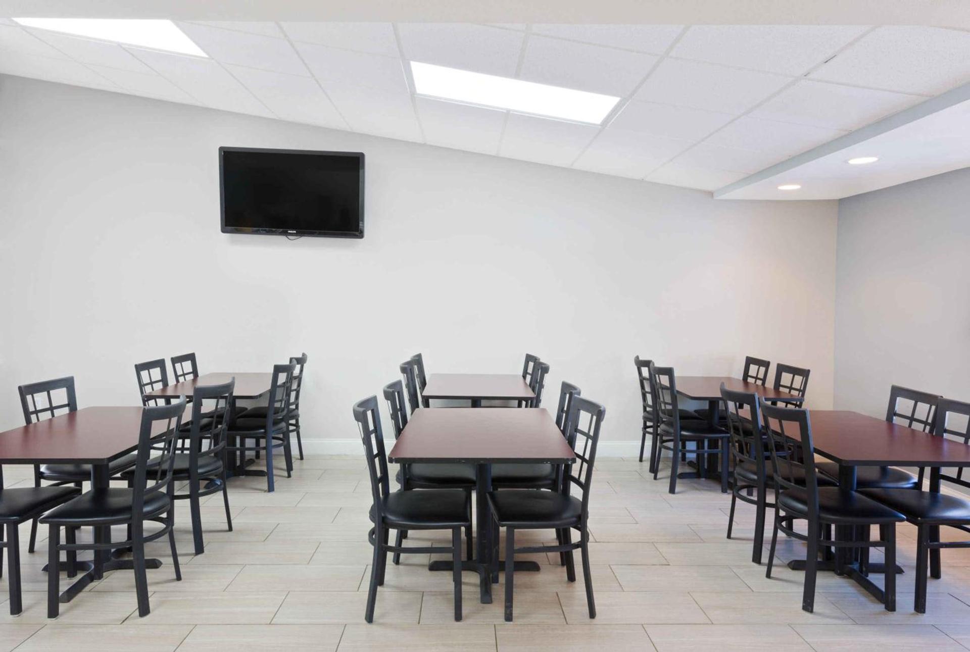 Rodeway Inn Charlotte Airport Area photo 36