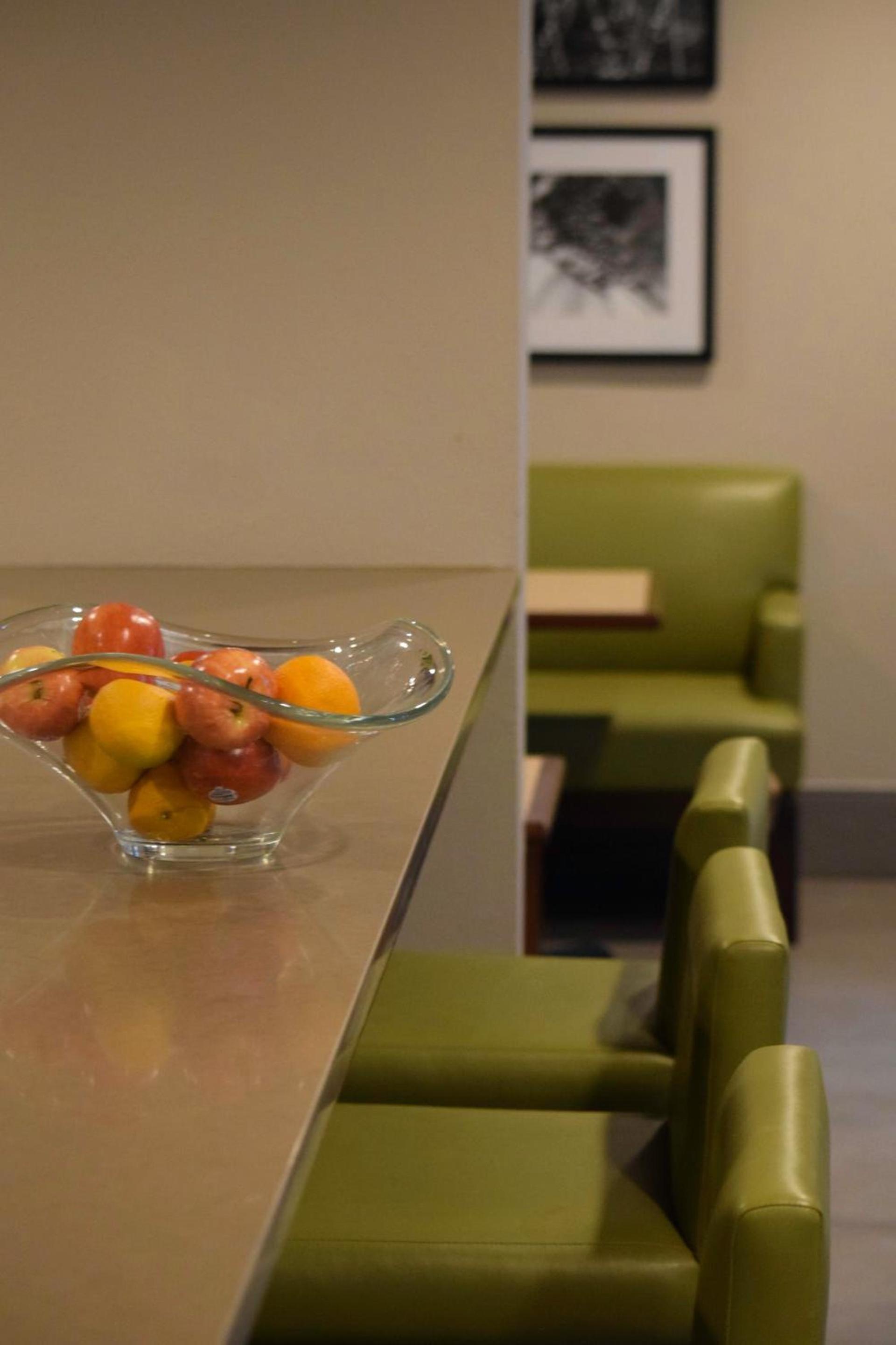 Country Inn & Suites by Radisson, Lincoln North Hotel and Conference Center, NE photo 27