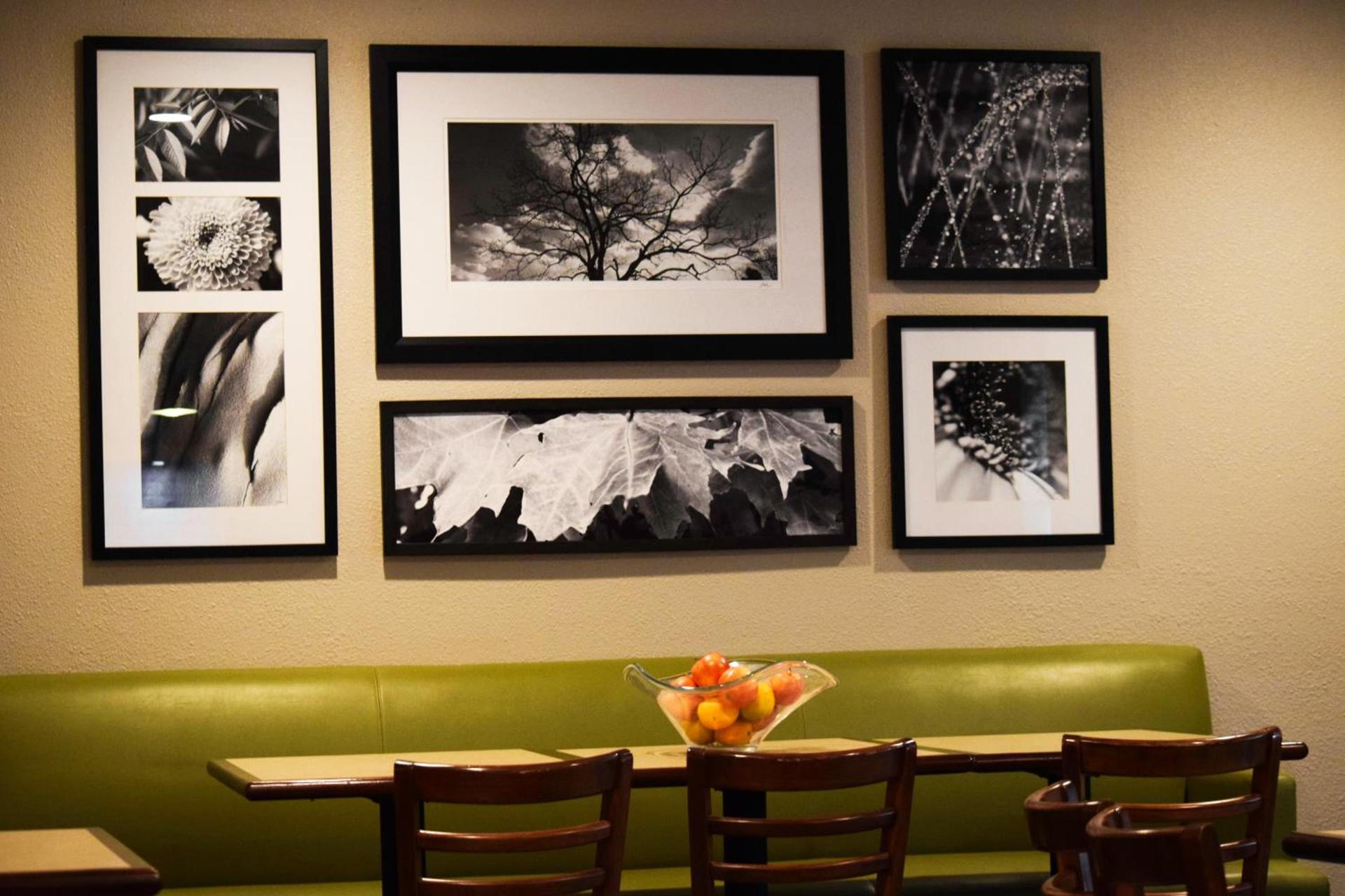 Country Inn & Suites by Radisson, Lincoln North Hotel and Conference Center, NE photo 29