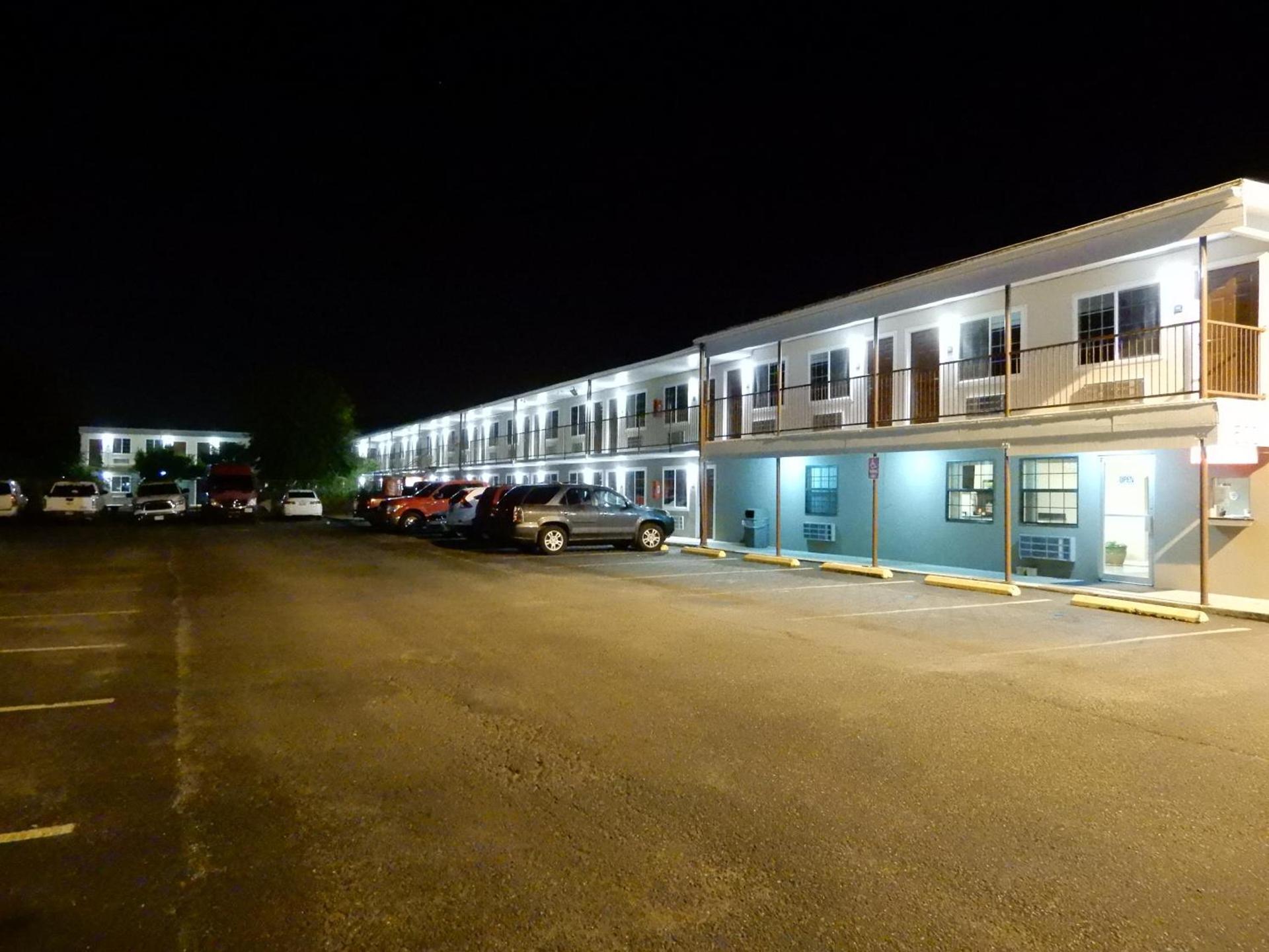 Siesta Inn McAllen photo 4