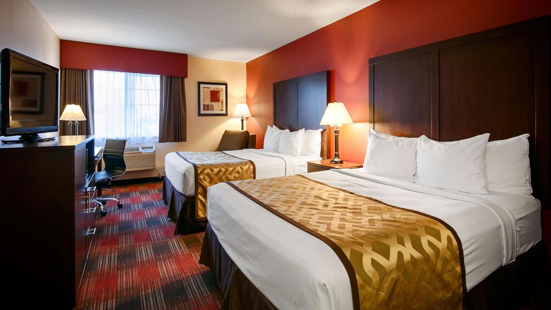 Best Western Dallas Inn & Suites photo 4
