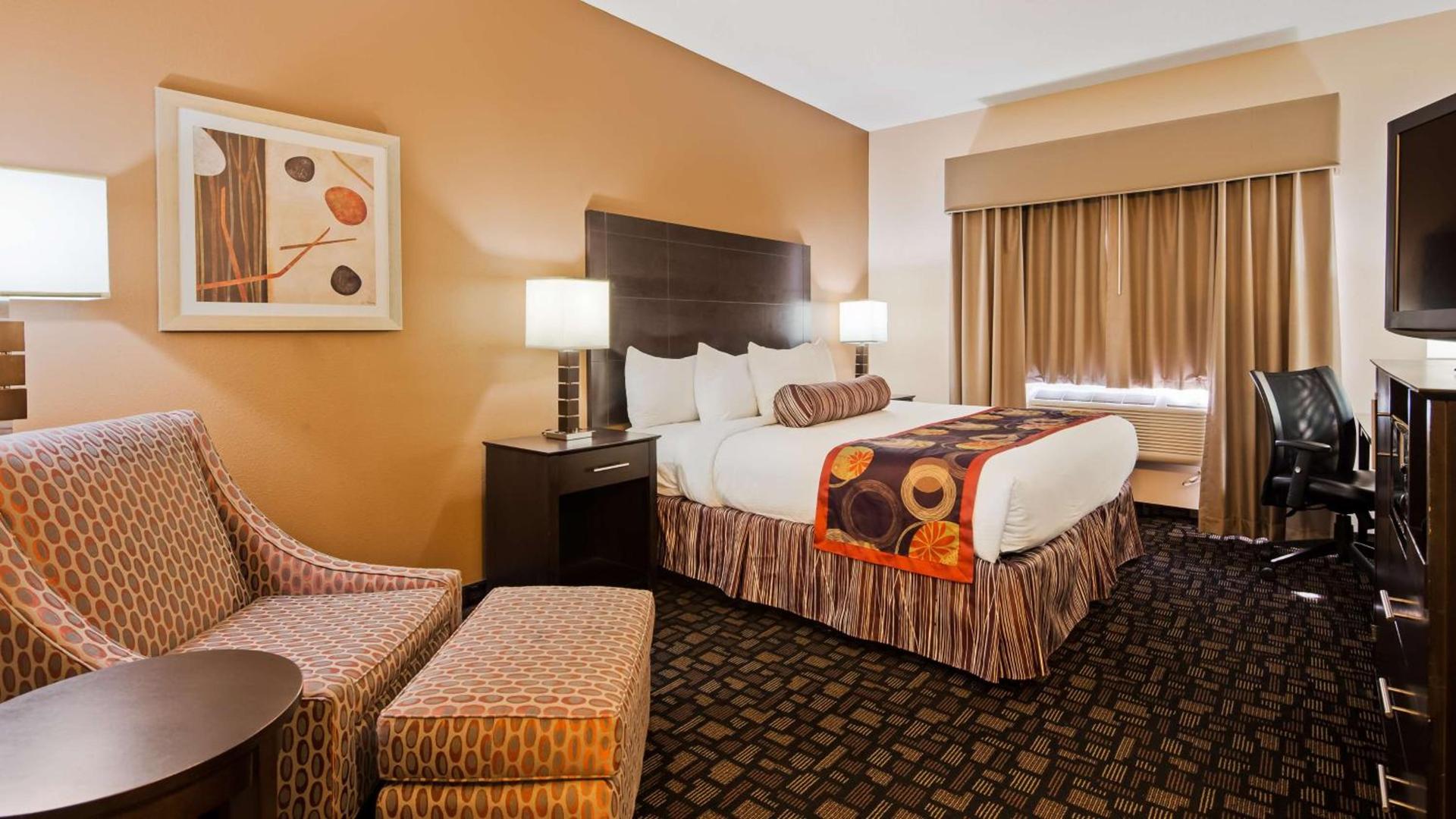 Best Western Plover-Stevens Point Hotel & Conference Center photo 8