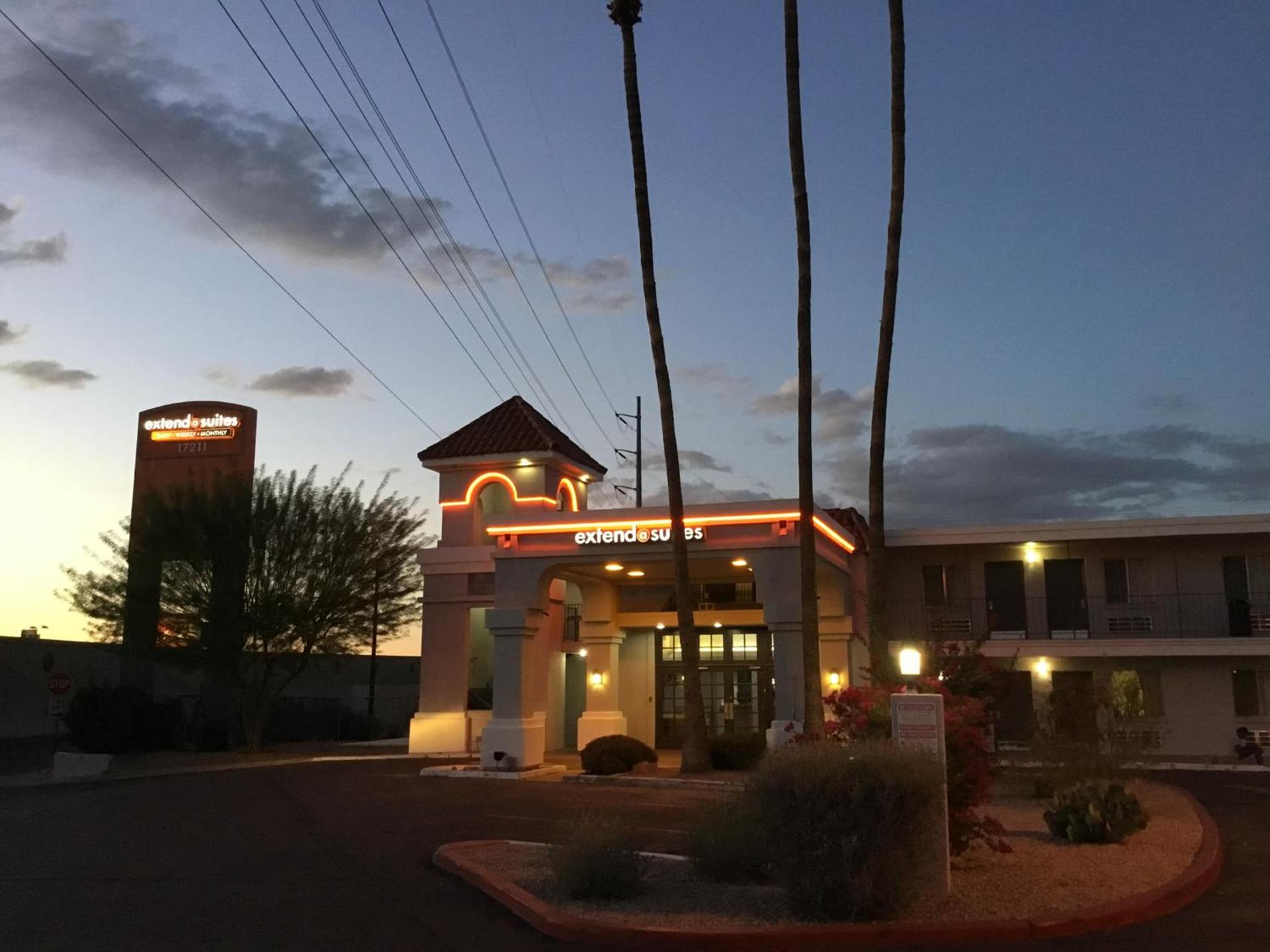 Extend-a-Suites Phoenix photo 19