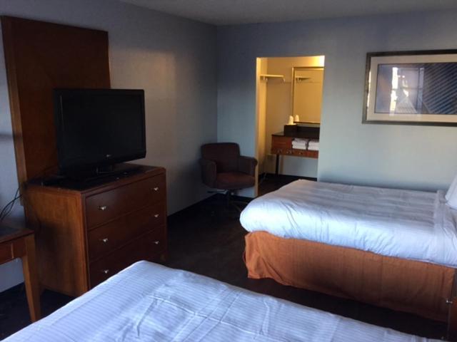 Extend-a-Suites Phoenix photo 12