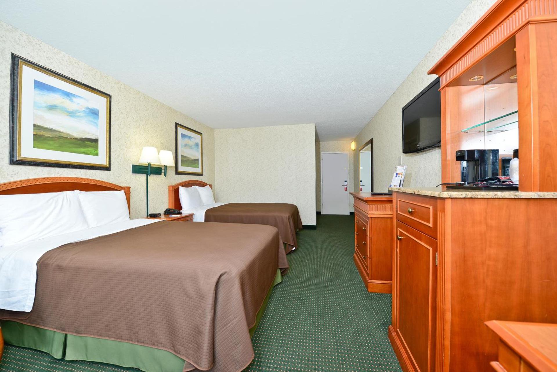Americas Best Value Inn - Baltimore photo 14