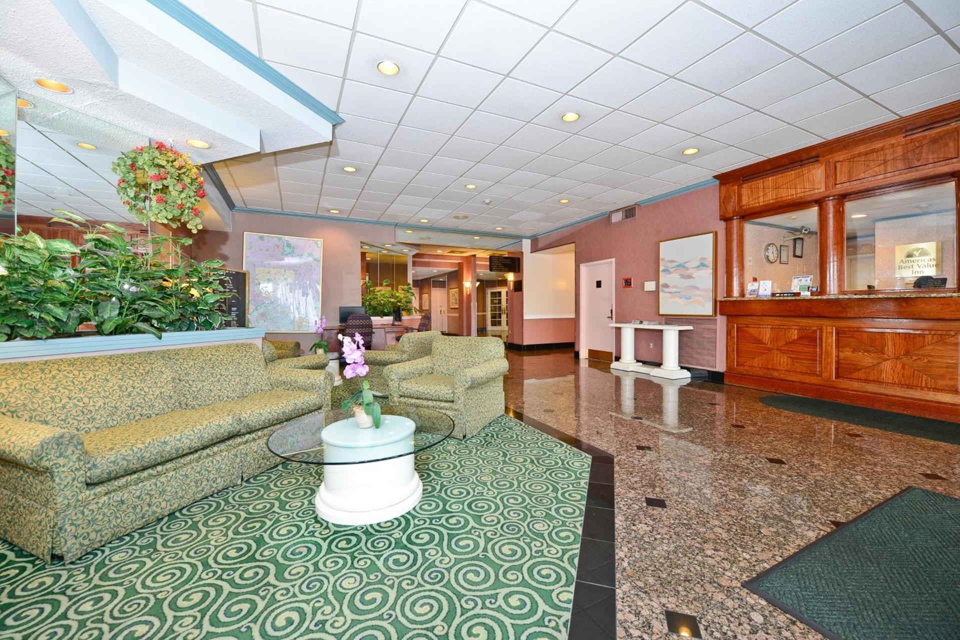 Americas Best Value Inn - Baltimore photo 8