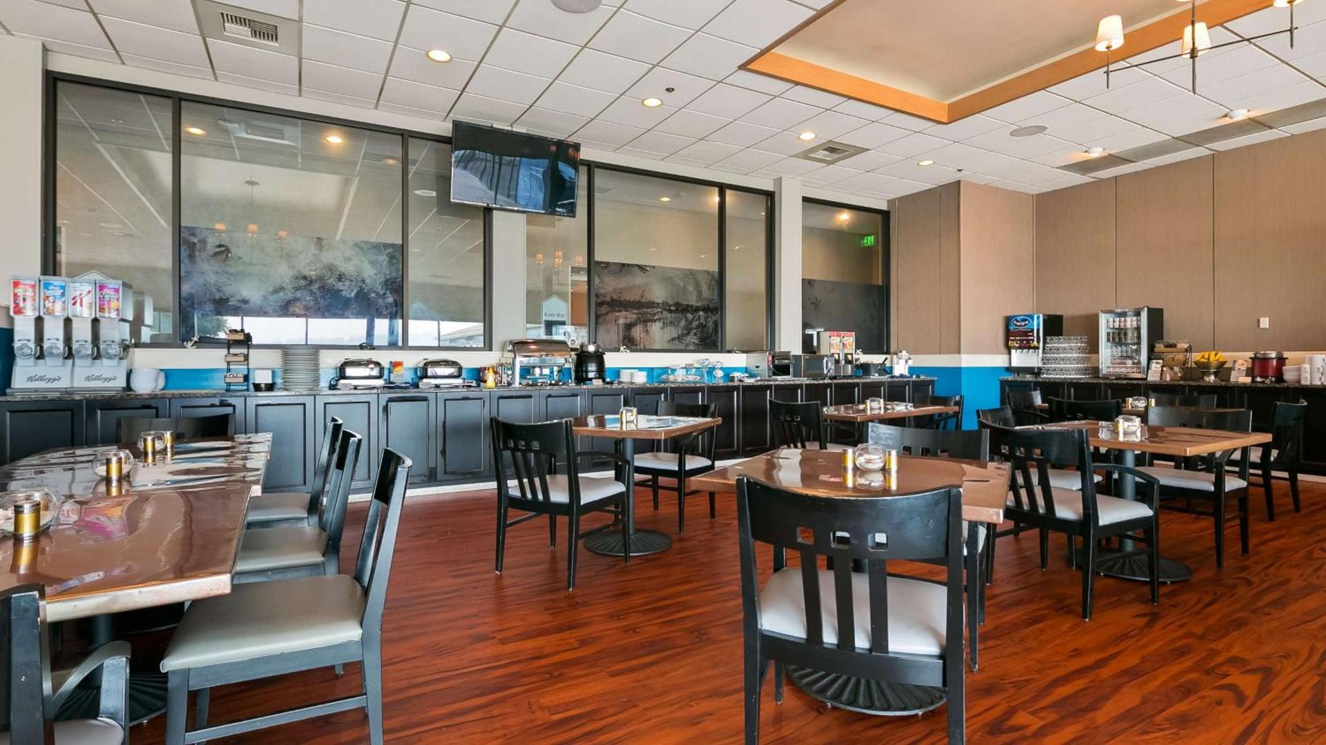 Best Western Plus Silverdale Beach Hotel photo 33