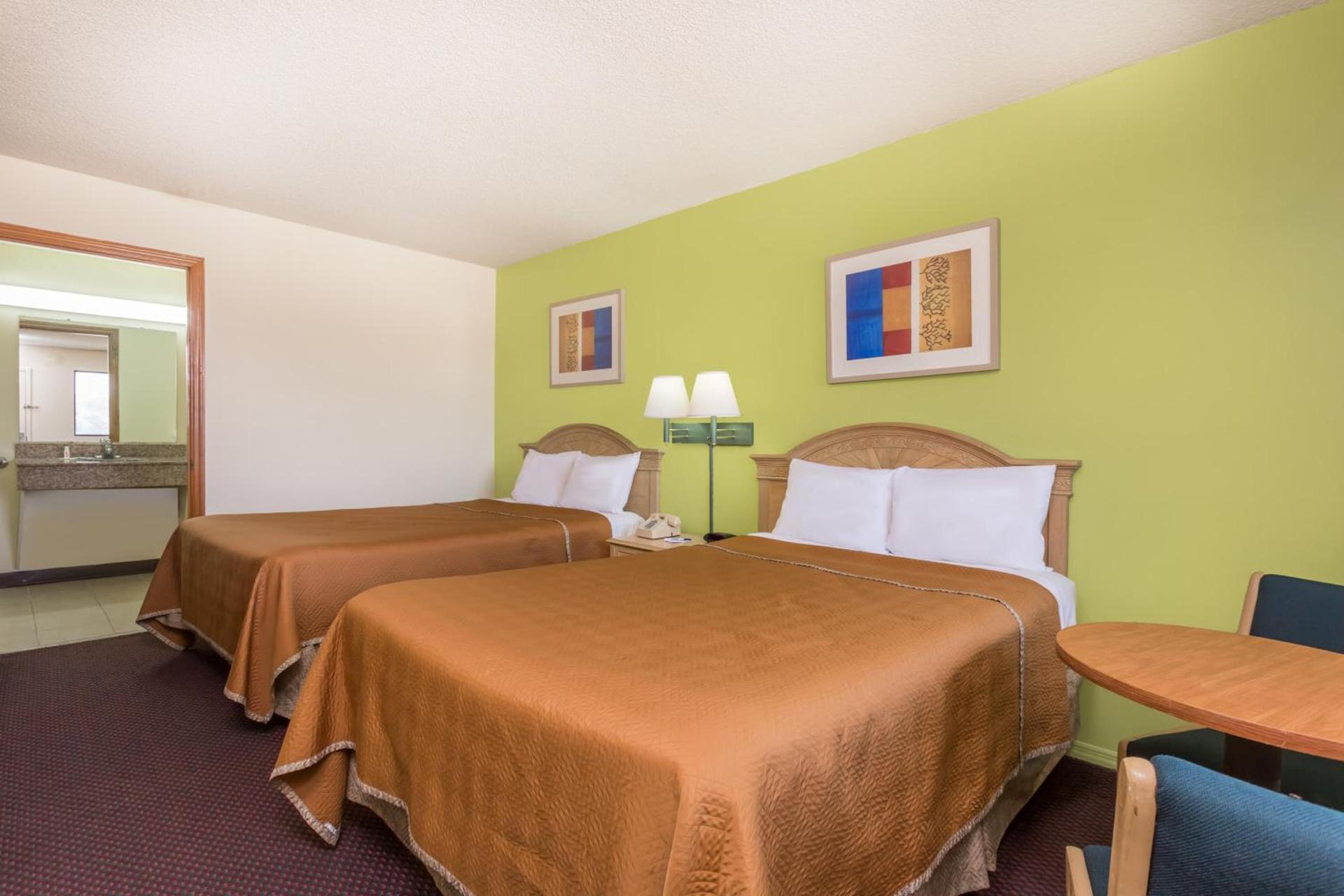 Travelodge by Wyndham Cordele photo 4
