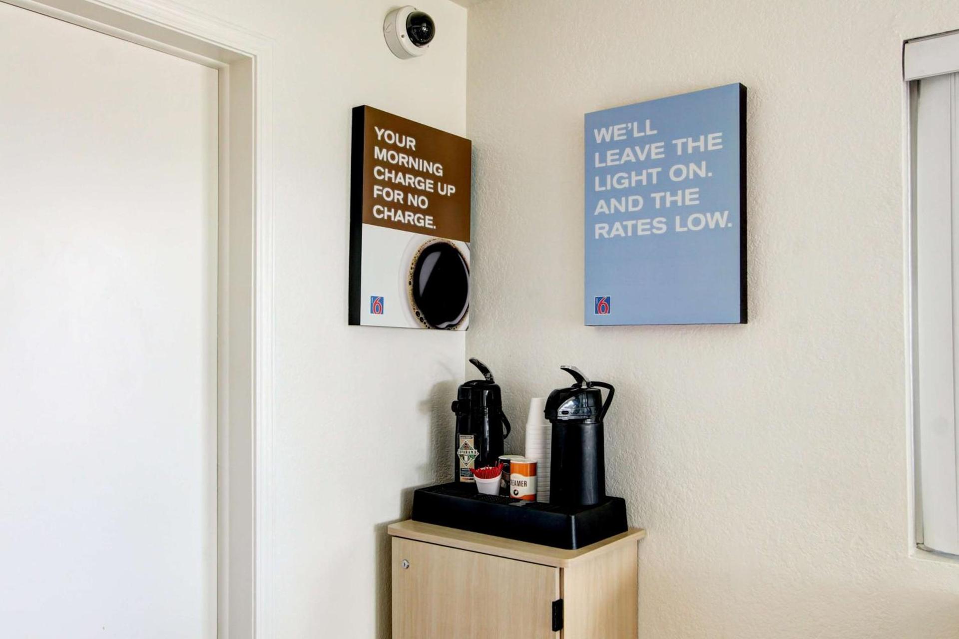 Motel 6-Denver, CO - Airport photo 11
