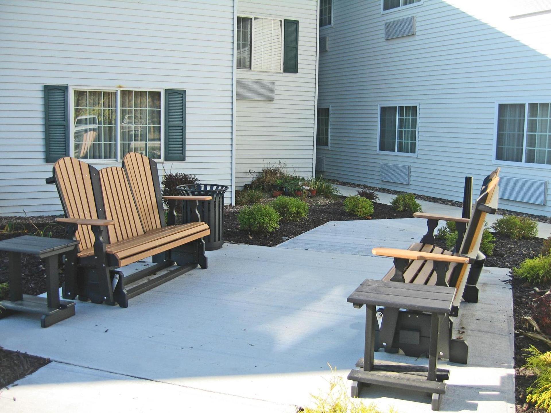 Savanna Inn & Suites photo 9