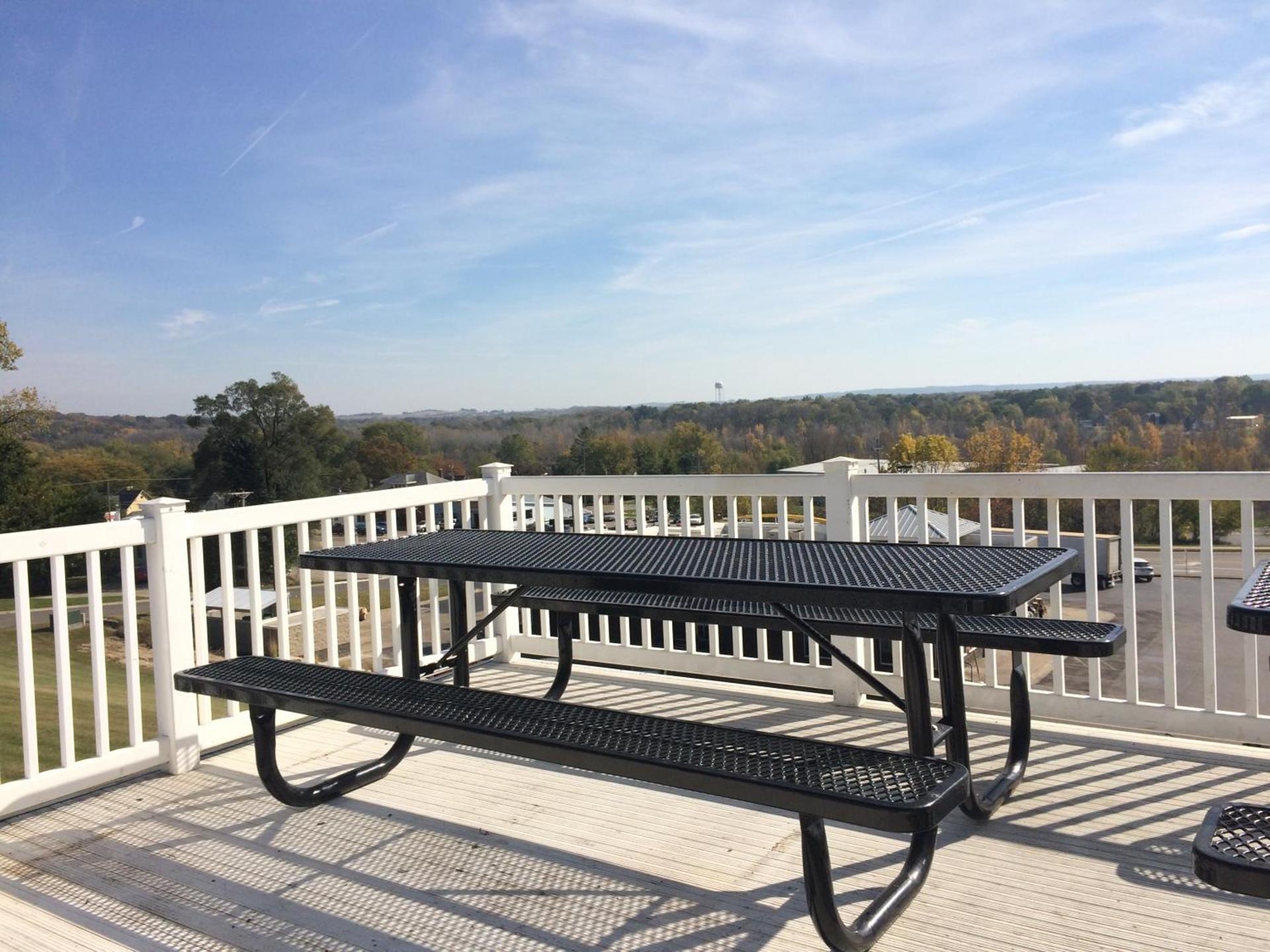 Savanna Inn & Suites photo 6