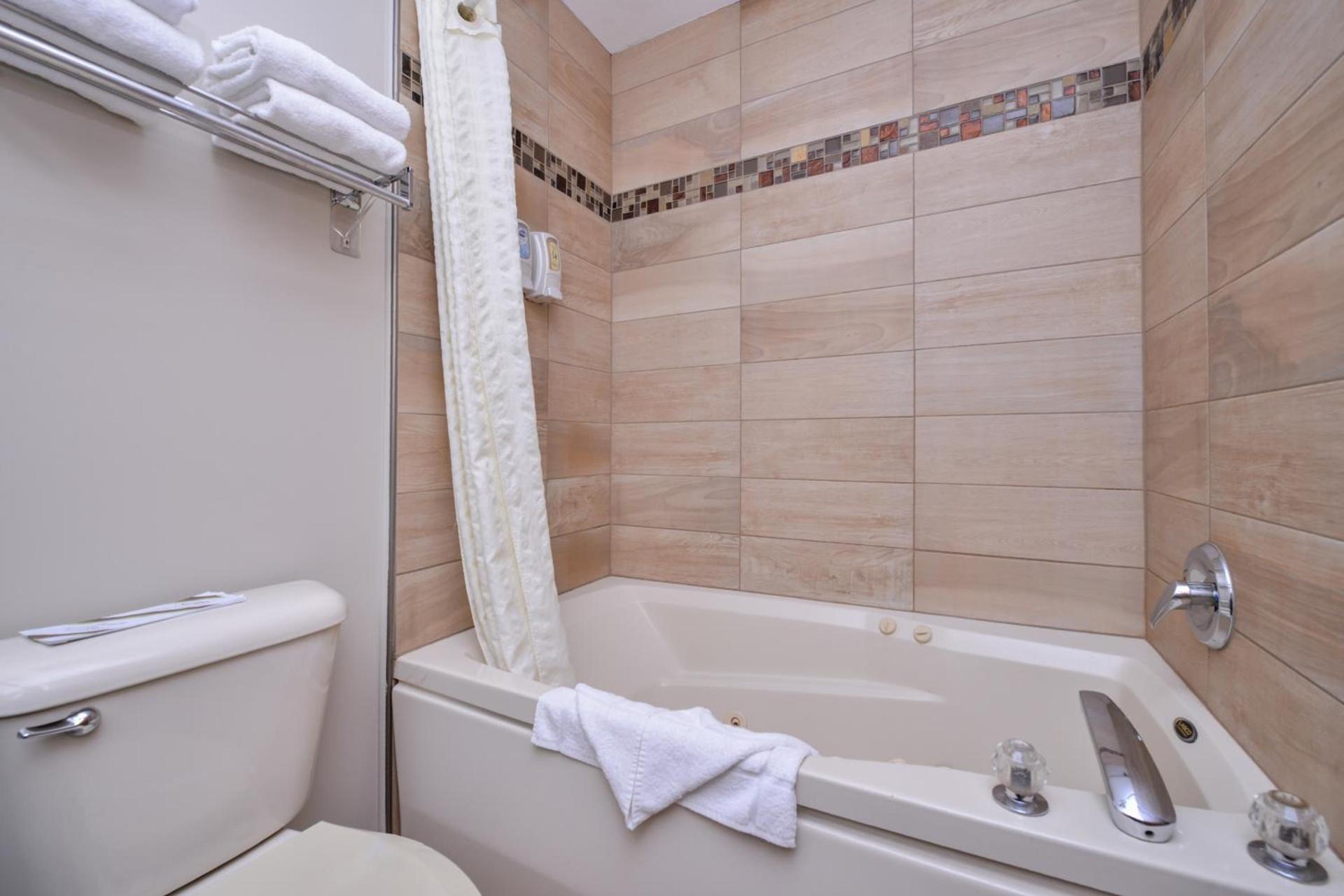 Best Western Newberg Inn photo 65