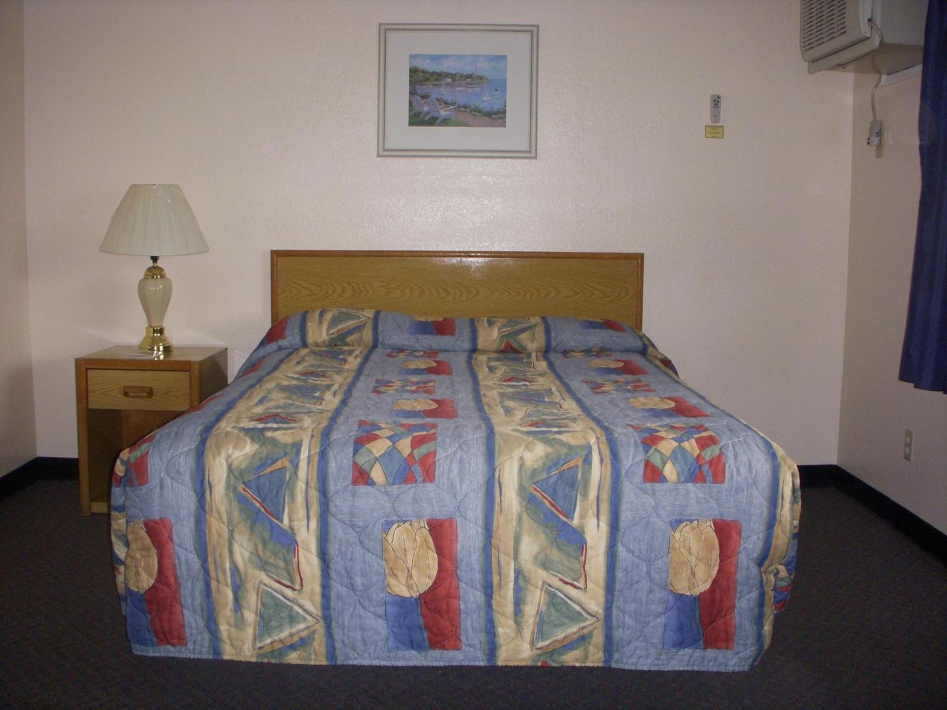 Apple Tree Inn photo 6