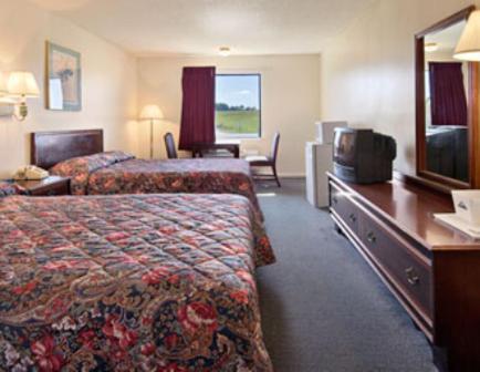Econo Lodge Franklin photo 6