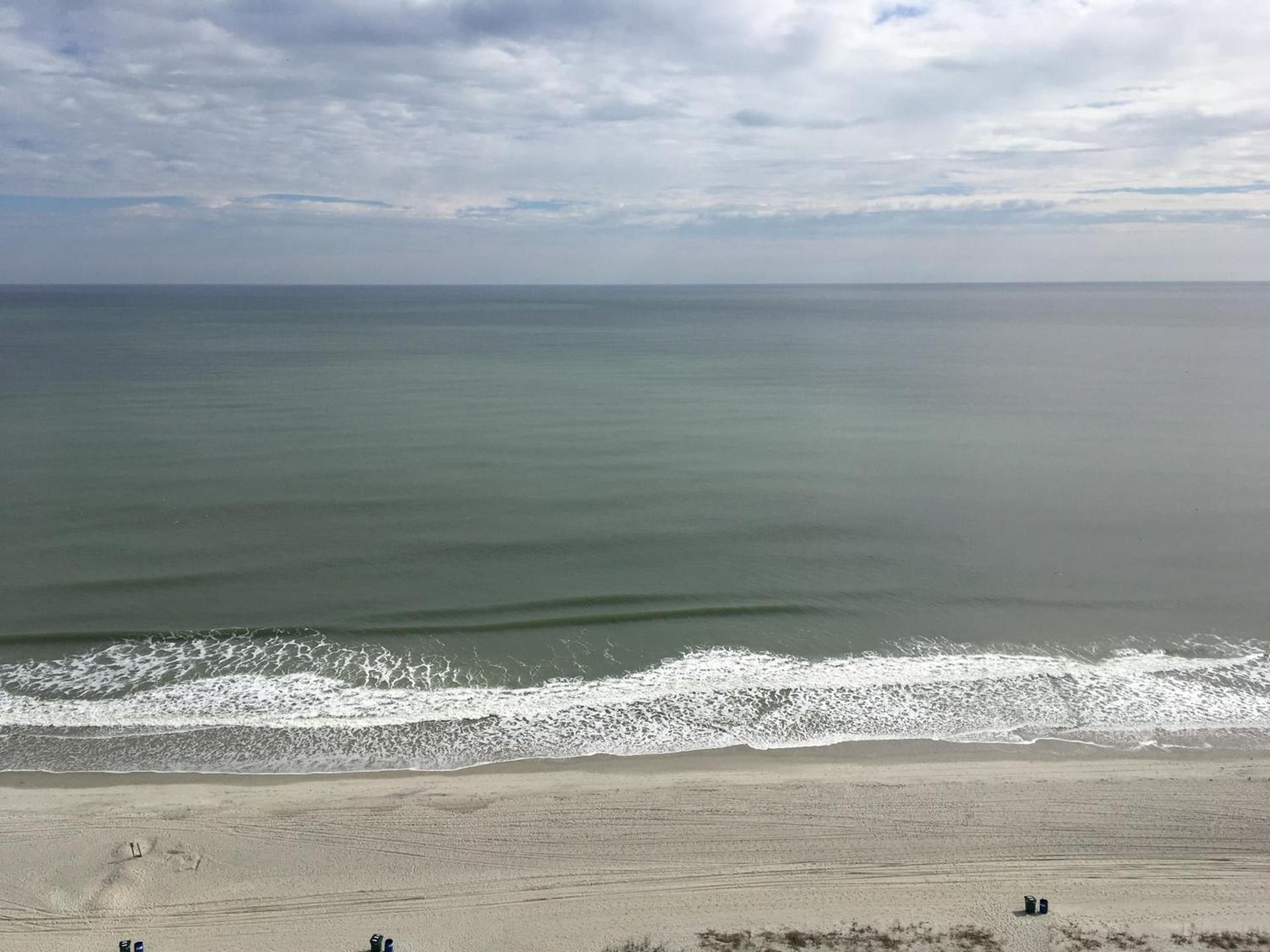 Suites at the Beach photo 35