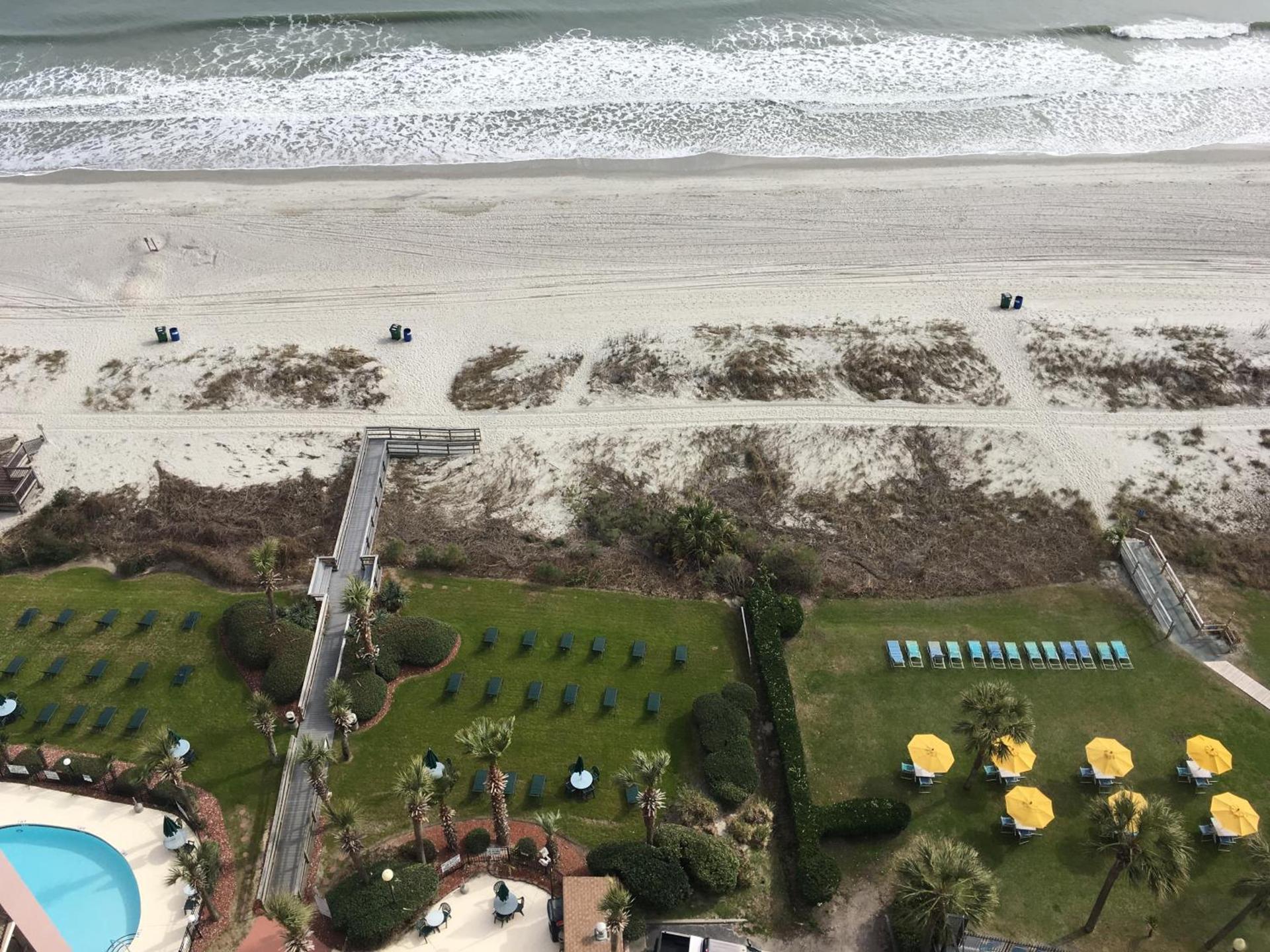 Suites at the Beach photo 33