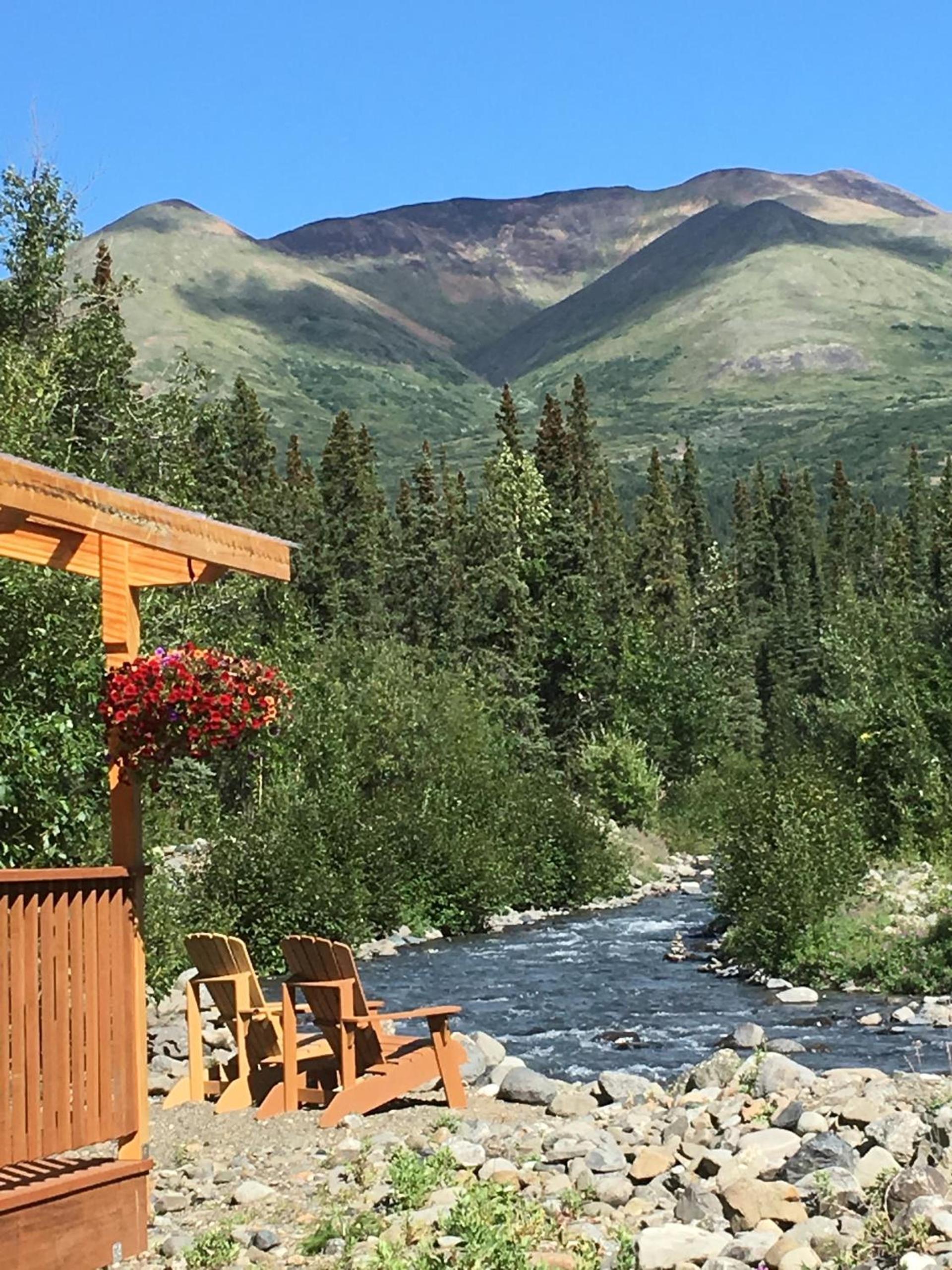 McKinley Creekside Cabins photo 2