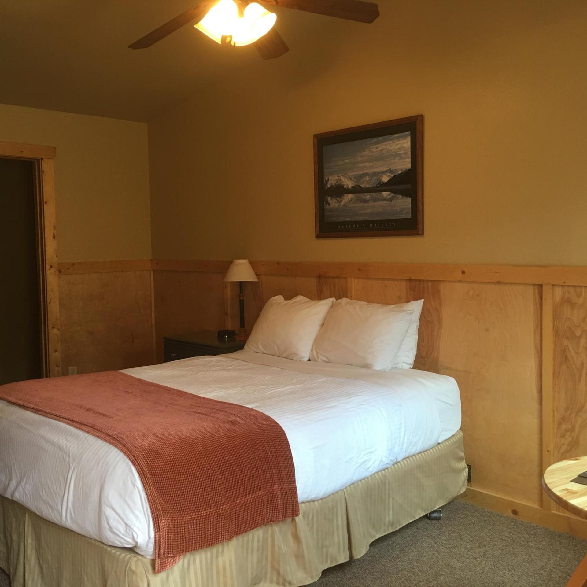 McKinley Creekside Cabins photo 54