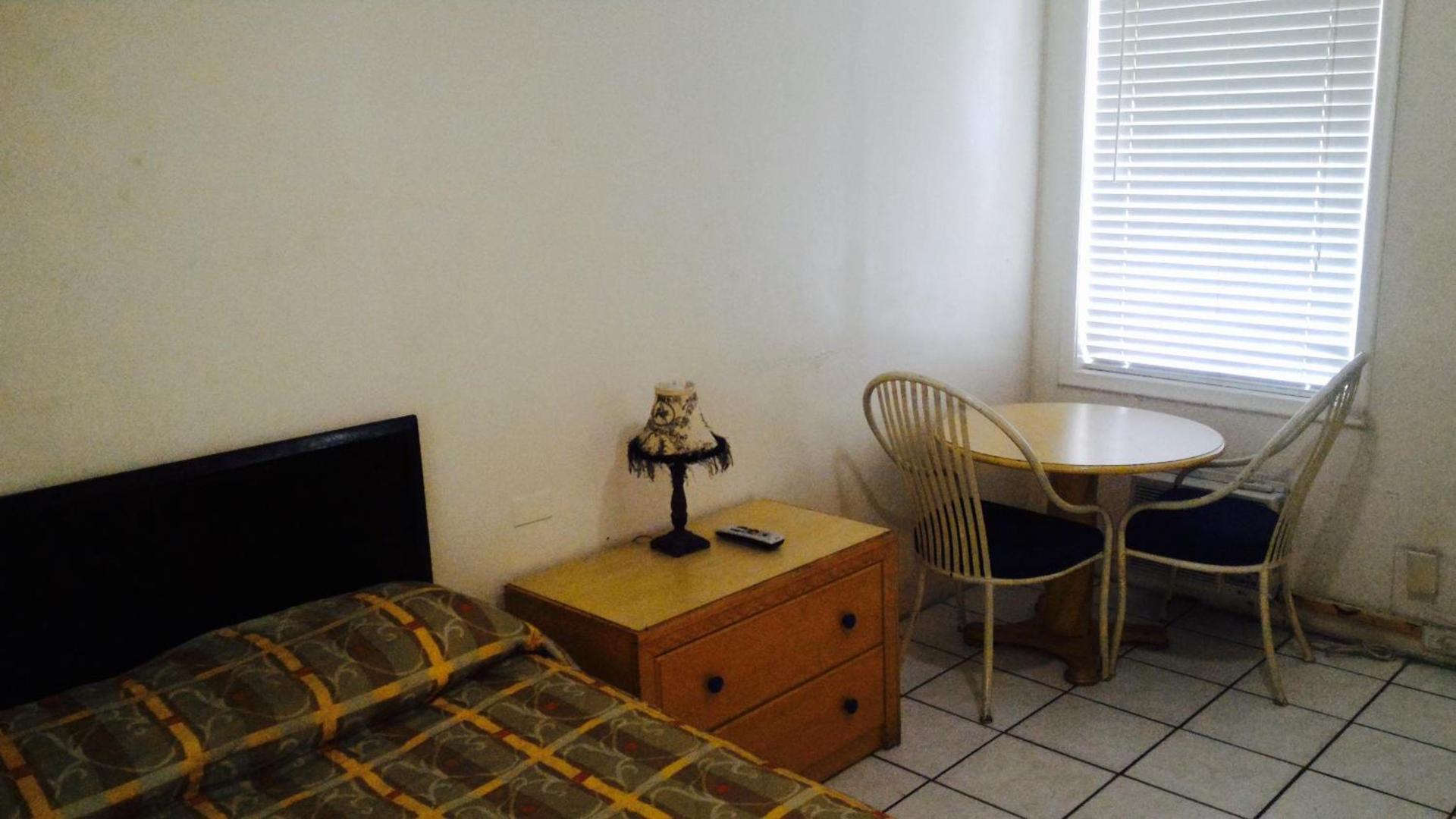 Sunset Inn- Fort Pierce, FL photo 57