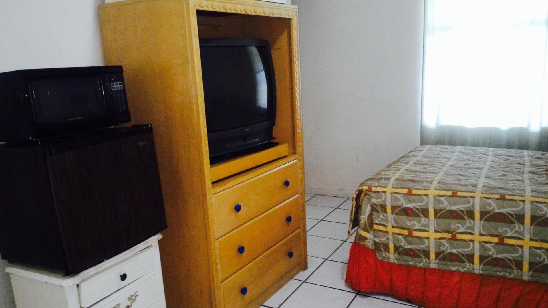 Sunset Inn- Fort Pierce, FL photo 56