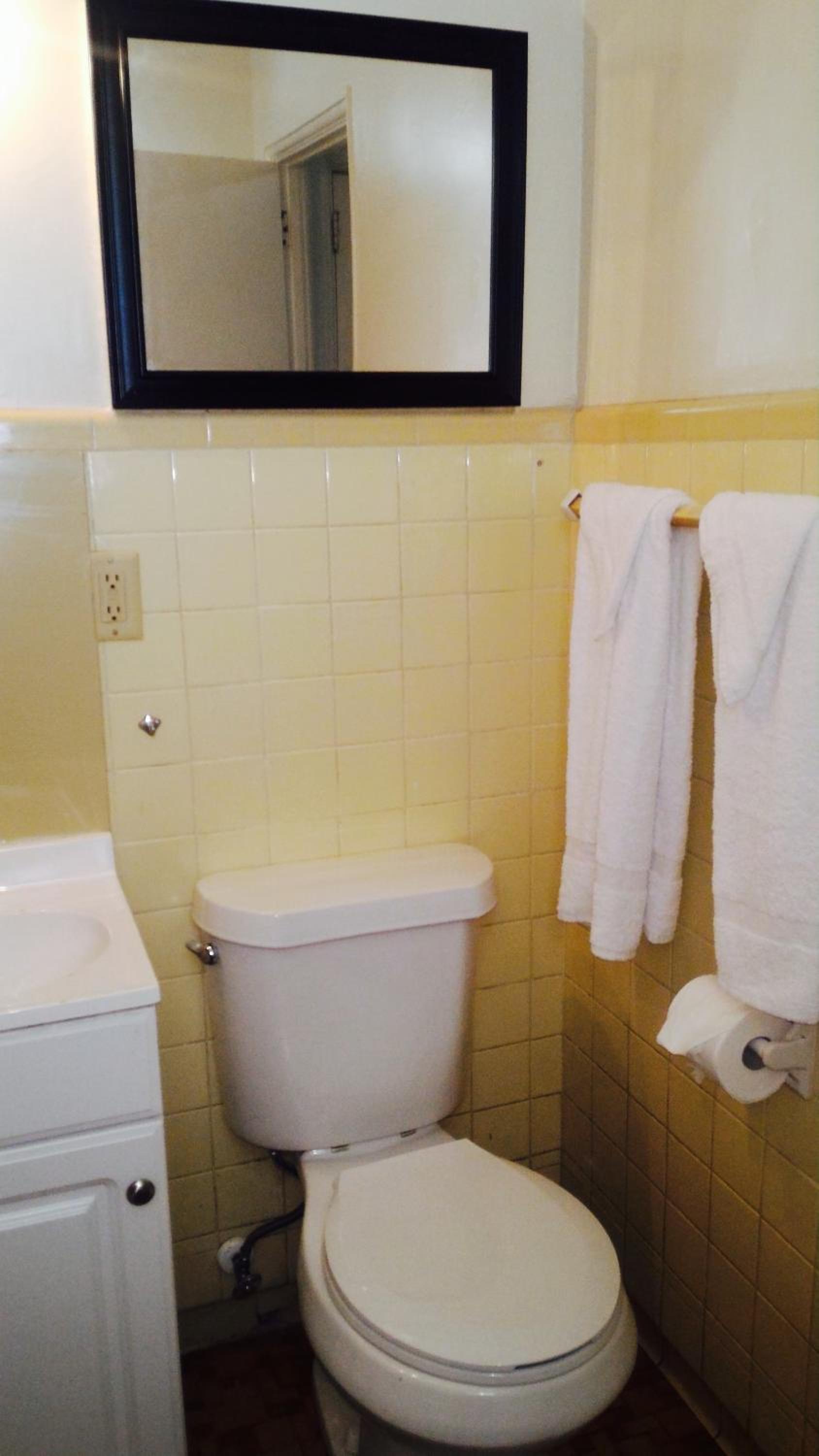 Sunset Inn- Fort Pierce, FL photo 54