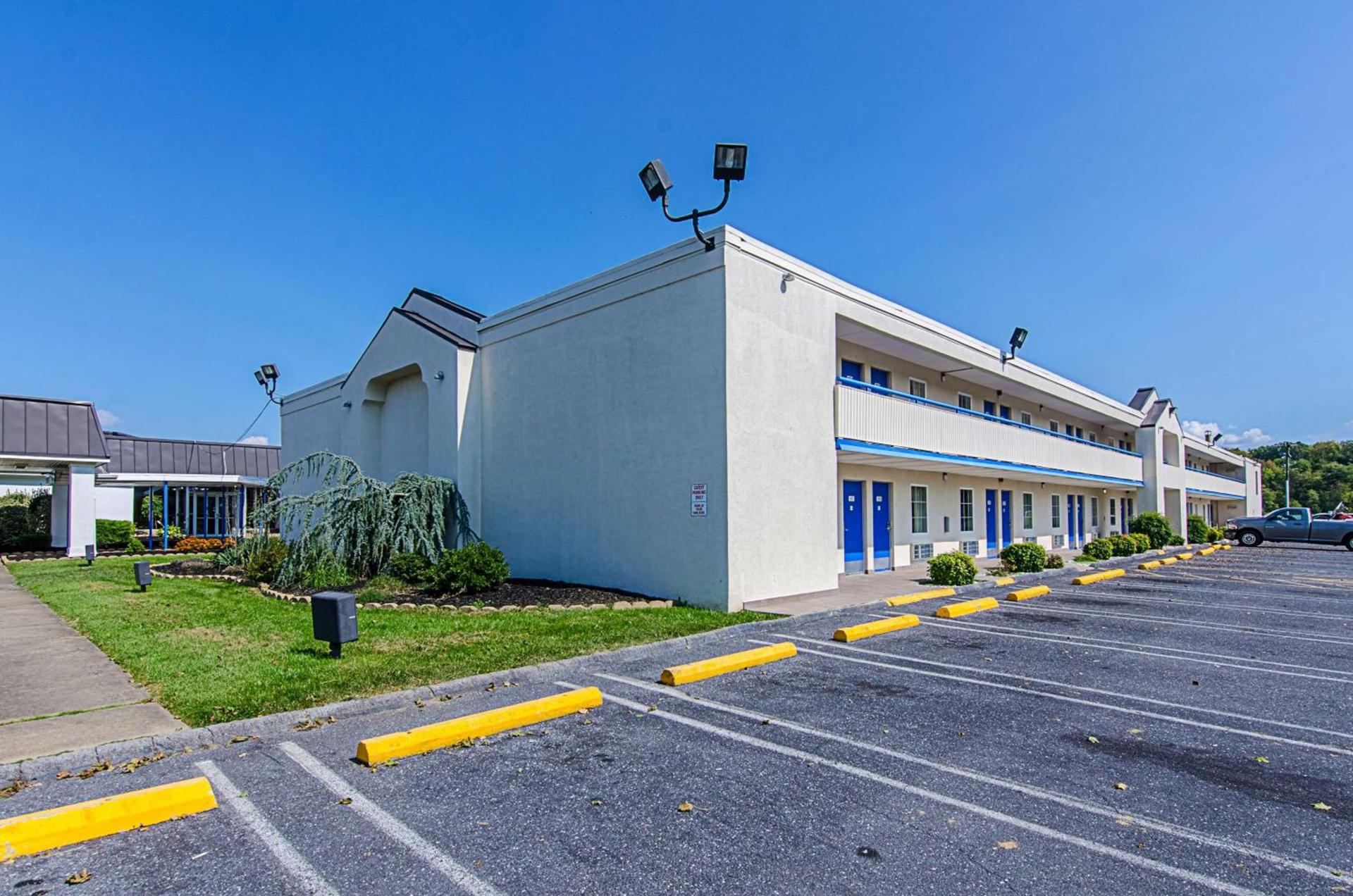 Motel 6-Staunton, VA photo 6