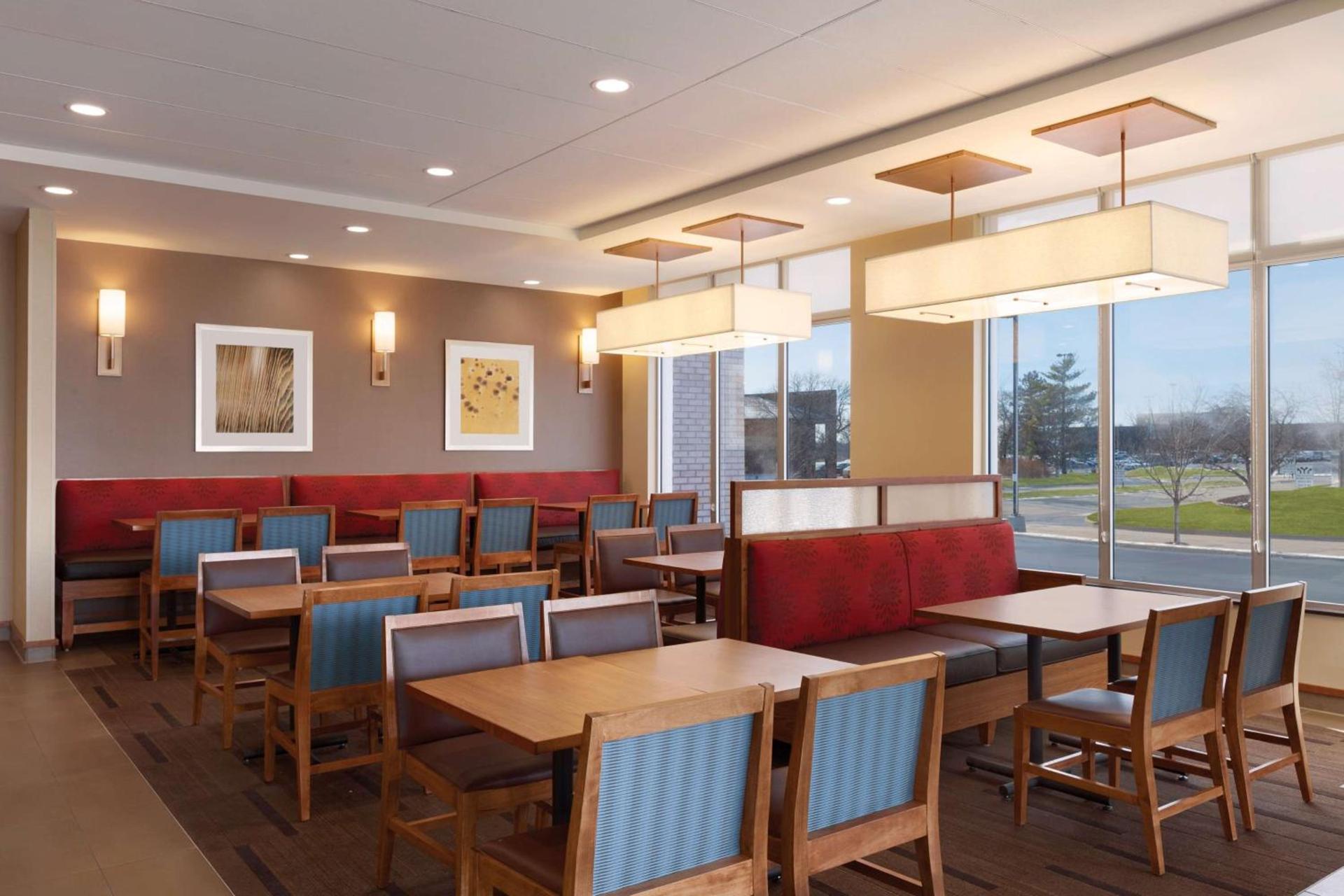 Hyatt Place St. Louis/Chesterfield photo 56