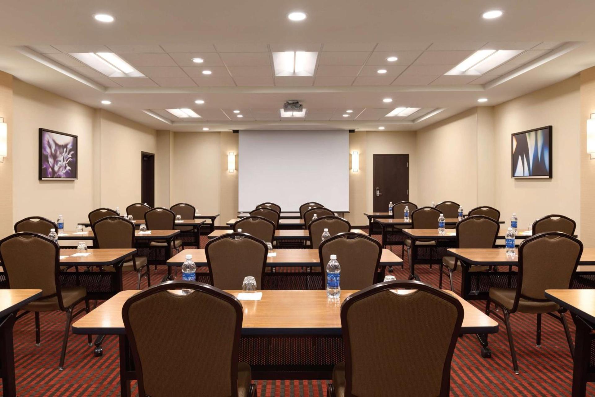 Hyatt Place St. Louis/Chesterfield photo 34